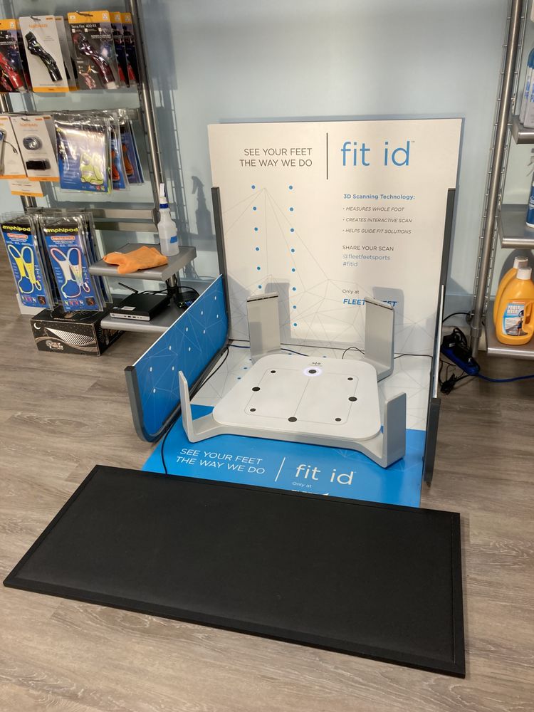 Fleet Feet Logo