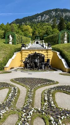 Linderhof Palace by null