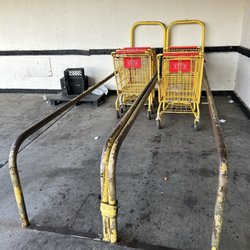 Vien Dong Supermarket 4