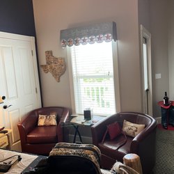 Gruene River Hotel & Retreat - Wild West Room