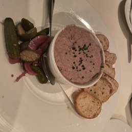 L’ALBATROS - Updated July 2024 - 958 Photos & 948 Reviews - 11401 ...