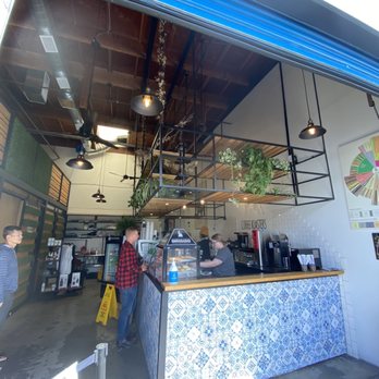 Jaunt Coffee Roasters - Storefront - Coffee Roasteries Near Me - San Diego, California