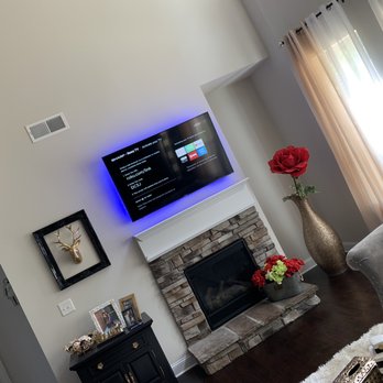 HD Installations - 58" looking perfect in the living room. - TV Mounting Near Me - Lawrenceville, Georgia