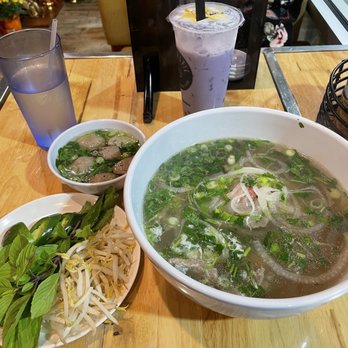 Photastic - Eye Round Steak & Meatballs Soup Taro boba tea - Vietnamese Near Me - Miami, Florida Photastic - Eye Round Steak & Meatballs Soup Taro boba tea - Vietnamese Near Me - Miami, Florida