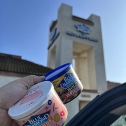 Blue Diamond Almonds Nut & Gift Shop - New flaves!!! Gifts, courtesy me.