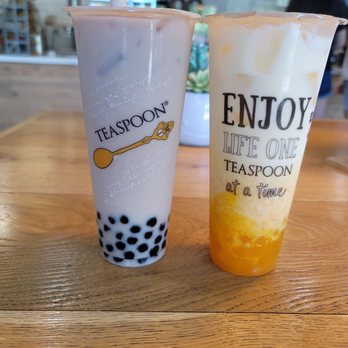 Teaspoon - Got my usual Roasted Oolong Milk Tea (left) and a new try with the Silkie Mango with mango popping boba.   Refreshing! - Bubble Tea Near Me - San Ramon, California