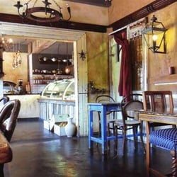 Raffi's Cafe - Indoor seating