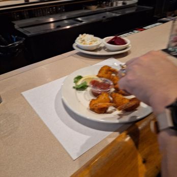 Valley View Inn - shrimp - Bars Near Me - Parkville, Maryland