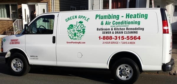Green Apple Plumbing-Heating & Air Conditioning Logo