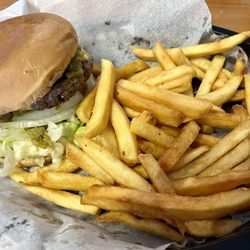 El Corral Cafe - Green chile cheeseburger and French fries