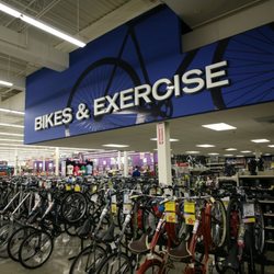 Dunham’s Sports