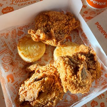 Popeyes Louisiana Kitchen - Fast Food Near Me - Oxnard, California Popeyes Louisiana Kitchen - Fast Food Near Me - Oxnard, California