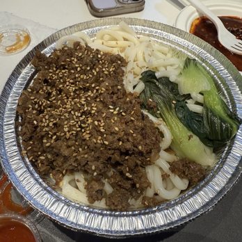 Himalayan Momo House - Spicy Beef Noodles - Dumplings Near Me - Toronto, Ontario