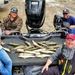 Mr Bluegill Guide Service - Walleyes on the Wolf River.