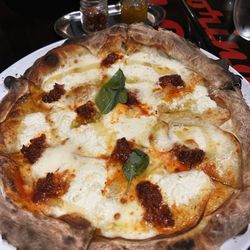 Motorino - Nudja pizza