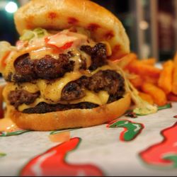 All Ur Favs - Build ur Burger Trio