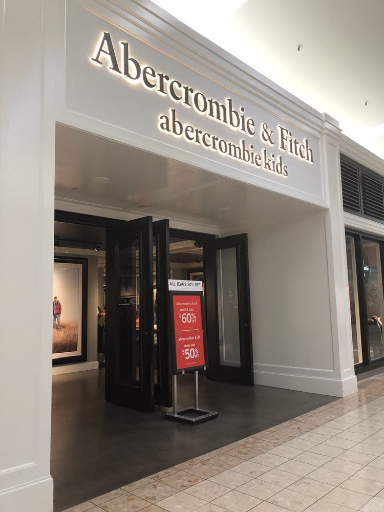 ABERCROMBIE & FITCH 17 Reviews Accessories 457 Southcenter Mall