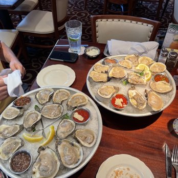 Pappadeaux Seafood Kitchen - Oysters - Cajun/Creole Near Me - Austin, Texas