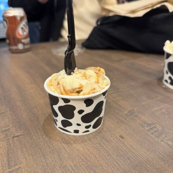 The Yard Milkshake Bar - Sea salt caramel - Ice Cream & Frozen Yogurt Near Me - Berkeley, California The Yard Milkshake Bar - Sea salt caramel - Ice Cream & Frozen Yogurt Near Me - Berkeley, California