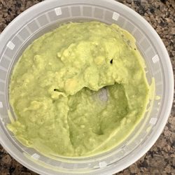 Dos Hermanas Mexican Food Restaurant - Guacamole
