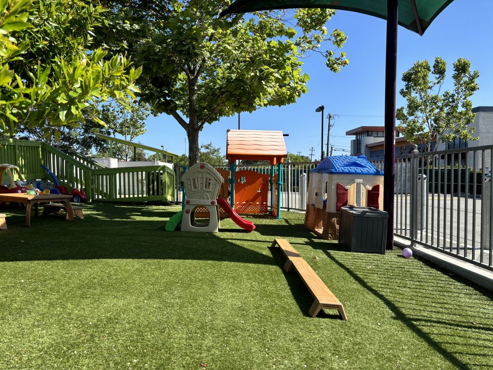 Enlighten Preschool De Anza - childcare center in San Jose, CA