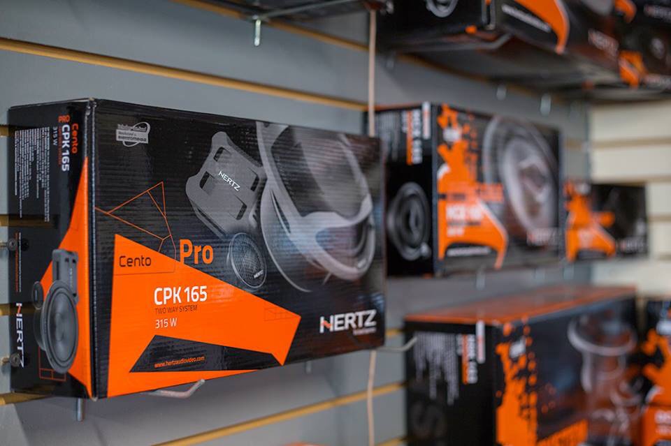 DFW STEREO Updated September 2024 53 Photos & 30 Reviews 818 E