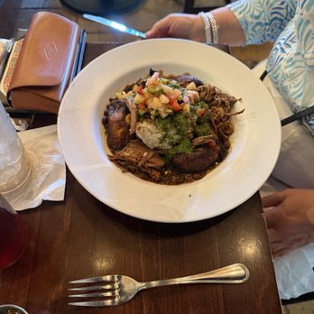 Hemingway's Tavern - Bowl - New American Near Me - Melbourne, Florida