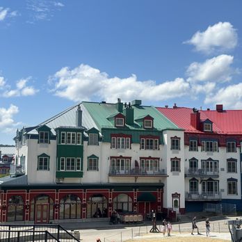 Le Shack - Burgers Near Me - Mont-Tremblant, Quebec Le Shack - Burgers Near Me - Mont-Tremblant, Quebec
