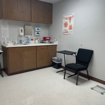 Her Smart Choice - Obstetricians & Gynecologists Near Me - Long Beach, California