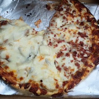 Buzzards Pizza - This was the pizza I ordered called the roadkill it's a thin crust pizza with a ton of toppings - Pizza Near Me - Pomona, Kansas Buzzards Pizza - This was the pizza I ordered called the roadkill it's a thin crust pizza with a ton of toppings - Pizza Near Me - Pomona, Kansas