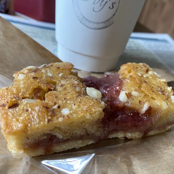 Ivy’s Coffee Shop - Cake - Coffee & Tea Near Me - Woking, SRY