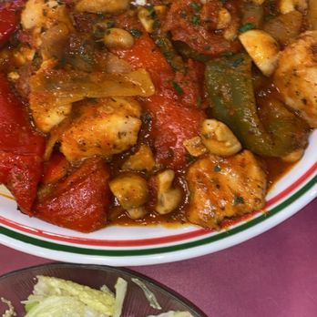 Red Rose - Chicken Cacciatore - Pizza Near Me - Springfield, Massachusetts