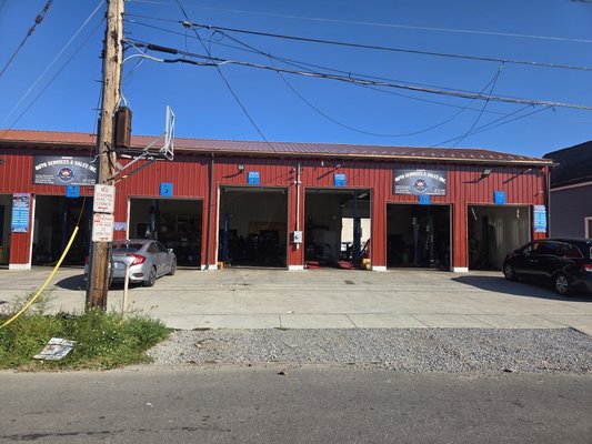 Oil Change Services - Come in today for a oil change, or any other services needed Oil Change Services - Come in today for a oil change, or any other services needed