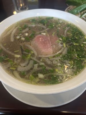 Pho Hoang Long by null