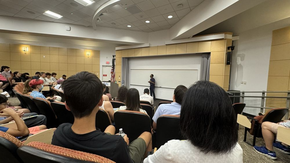 Tufts University - Medford gift card