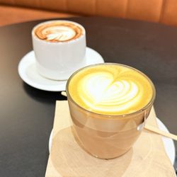 Qantas Business Lounge - Coffee