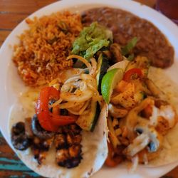 El Gato Negro - Lakeview