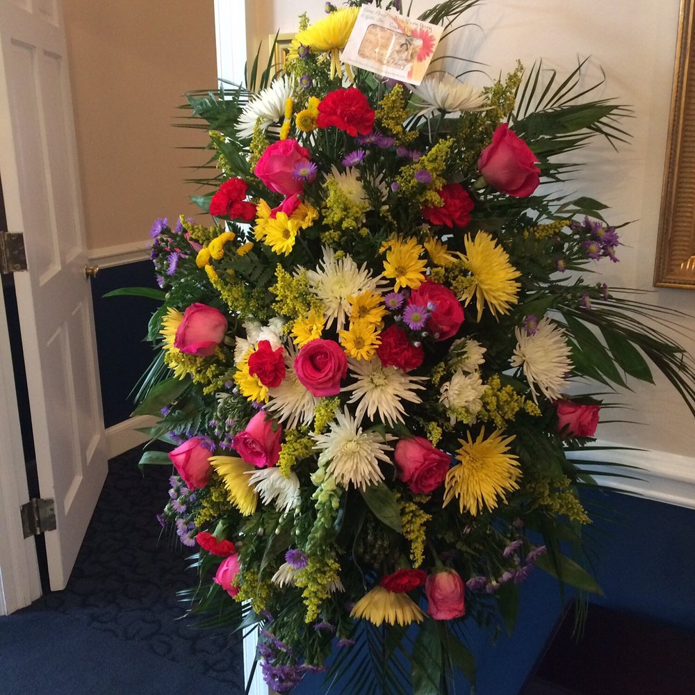 Lanez - Florists Near Me - Hickory, North Carolina