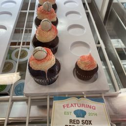 Red Velvet Cupcake Red Velvet Cupcake