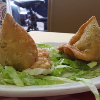 Hungry Bird - Veg samosas - Indian Near Me - Bronx, New York Hungry Bird - Veg samosas - Indian Near Me - Bronx, New York