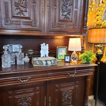 TxJunkR - French Mahogany Buffet - Antiques Near Me - Burton, Texas TxJunkR - French Mahogany Buffet - Antiques Near Me - Burton, Texas