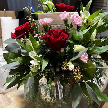 Shelby's Floral - This is the bouquet they gave me. "Teleflora's Crazy For You Bouqet" looks nothing like the picture. Straight up false advertising. - Florists Near Me - Kennewick, Washington Shelby's Floral - This is the bouquet they gave me. "Teleflora's Crazy For You Bouqet" looks nothing like the picture. Straight up false advertising. - Florists Near Me - Kennewick, Washington