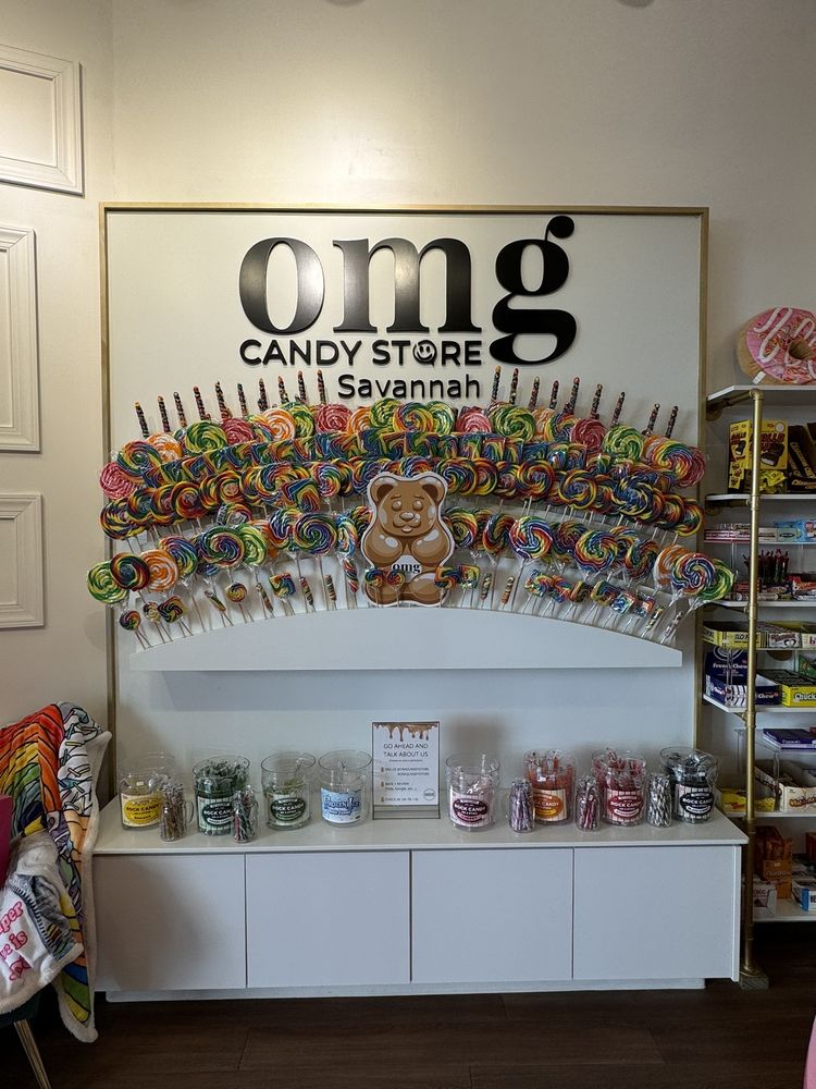 OMG CANDY STORE SAVANNAH Updated September 2024 17 Photos 21 E
