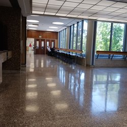 Superior Court of California - Van Nuys Courthouse East - May '23, 2nd floor cafeteria is closed. There are about 8 tables up there to sit and have meetings/discussions at with plenty of chairs.