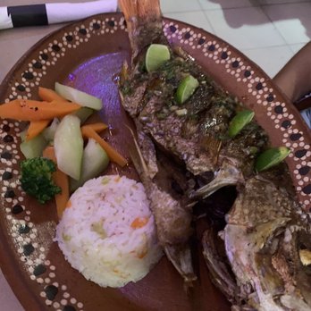 Melissa's - Fried whole snapper - Seafood Near Me - Puerto Vallarta, JAL