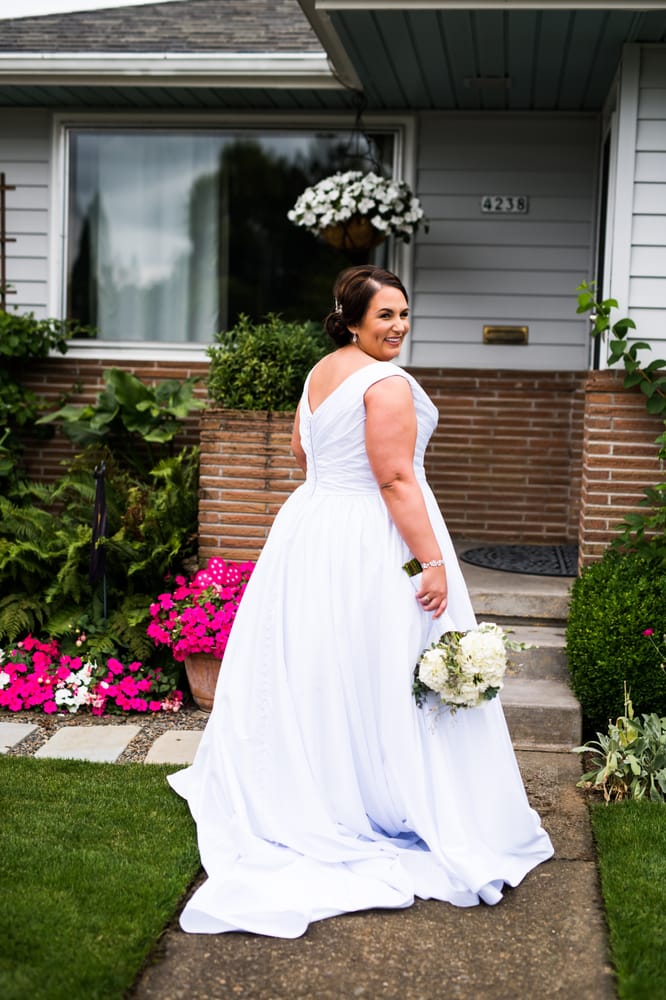 BRIDAL GALLERY BY YVONNE 17 Photos & 43 Reviews 895 New Loudon Rd