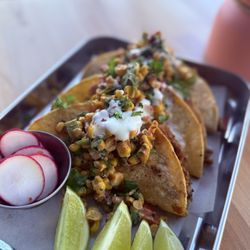 Bowl Burger Bistro - Chicken Street Tacos (3)