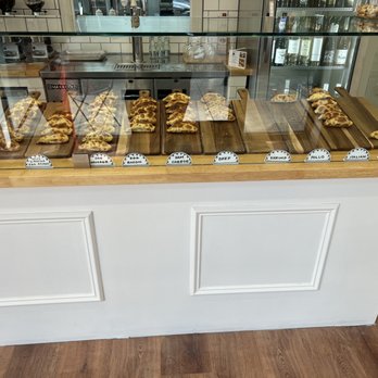 Classico Takeout & Empanadas - Empanadas Case - Cafes Near Me - Louisville, Kentucky