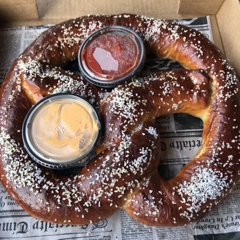 CJ Blacks - 1.5 lb. Pretzel - Bars Near Me - Davie, Florida