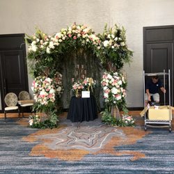 Southern Floral Company - Wedding gazebo with floral